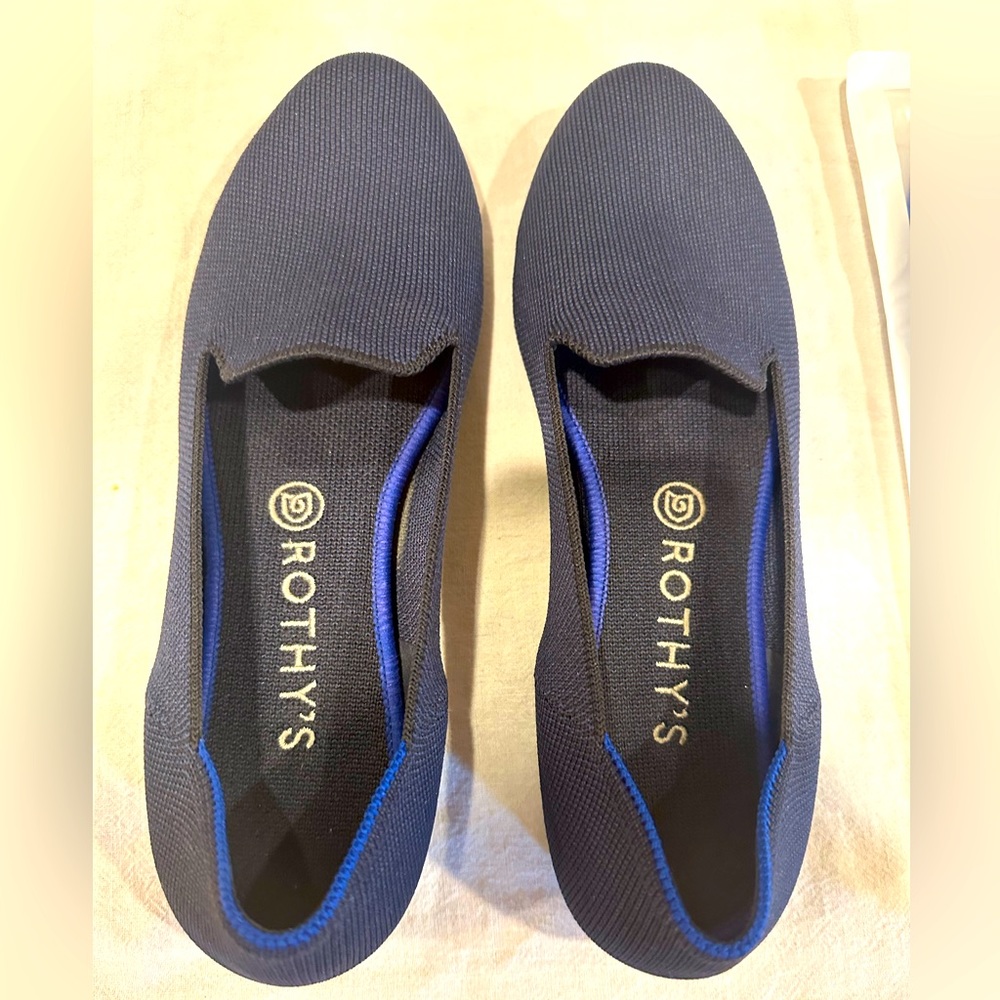 Rothy’s women’s The Lounge Loafer in Navy